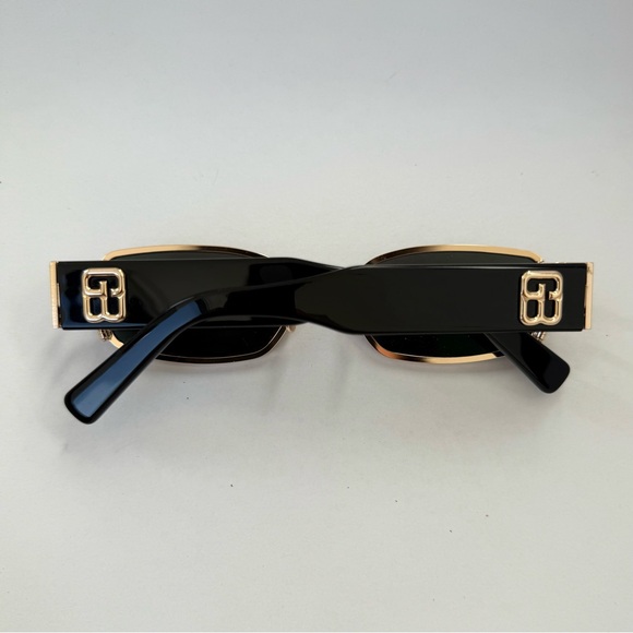 Gentle Monster AUTHENTIC! Gw 002 03 Gentle Wu Gold Frame Sunglasses. - Picture 5 of 16